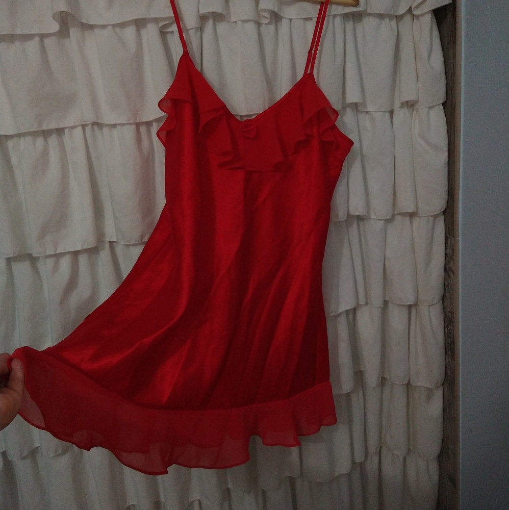 L.A. Intimates Gorgeous Night Gown